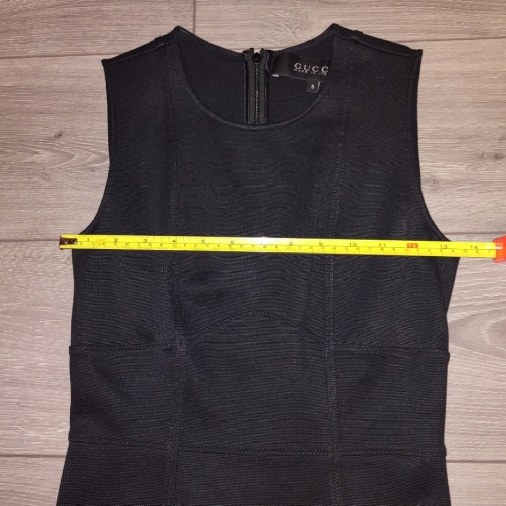 Gucci Elegant Black Sleeveless Dress - Picture 9 of 16